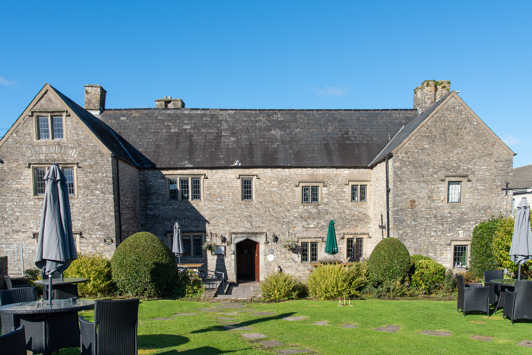Exterior view of The Great House Hotel historic wedding venue in Laleston, Bridgend.